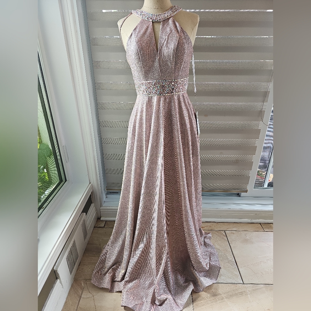 Cindy Collections Glamorous Halter Neck Gown in Shimmering Champagne Size S